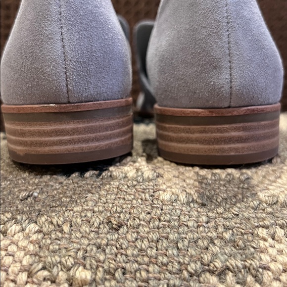 NIB Dolce Vita Kelsa Suede Flat - Picture 8 of 8